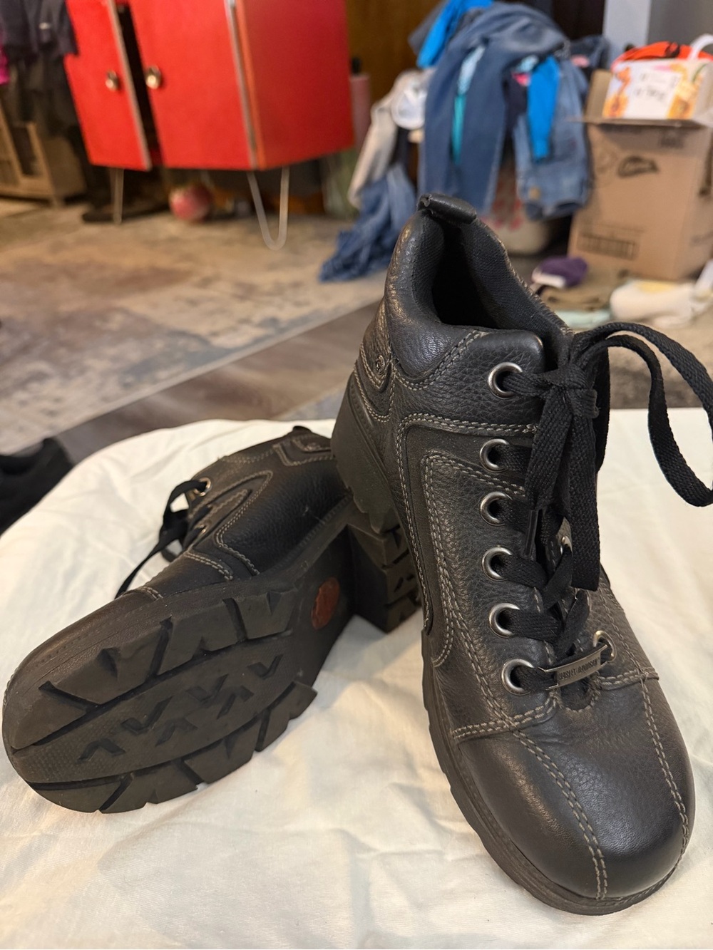 Women’s HD Black Lace-Up Leather Casual Shoes